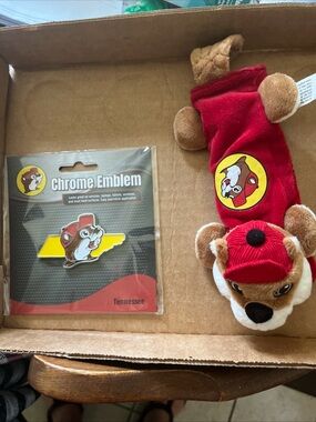 Buc-ee’s beaver mascot car badge & seat belt accessory